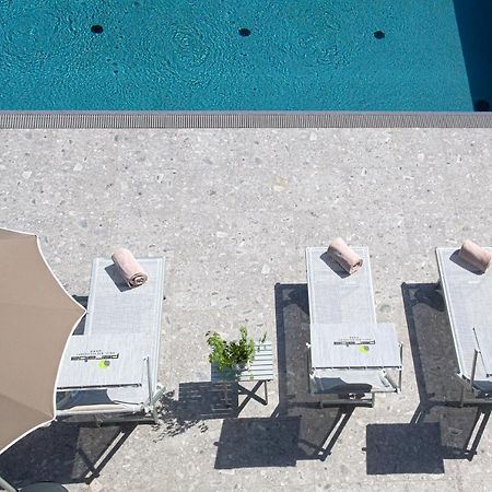 Hotel Mealba سارونّو المظهر الخارجي الصورة